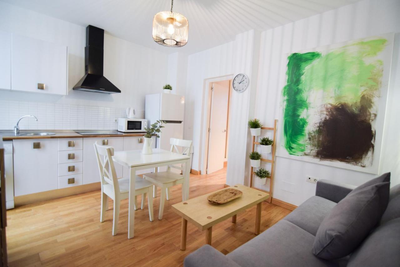 Letmalaga Carreteria Apartment Luaran gambar