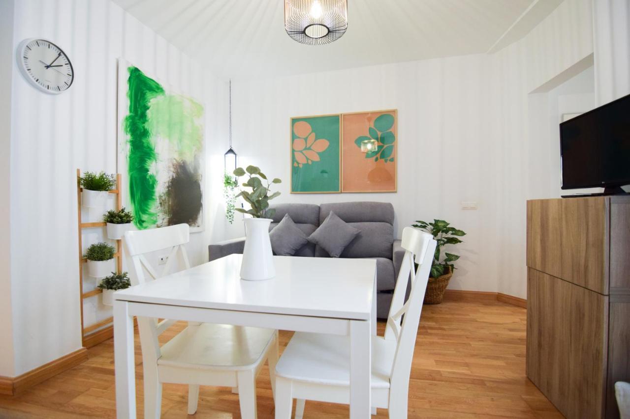 Letmalaga Carreteria Apartment Luaran gambar